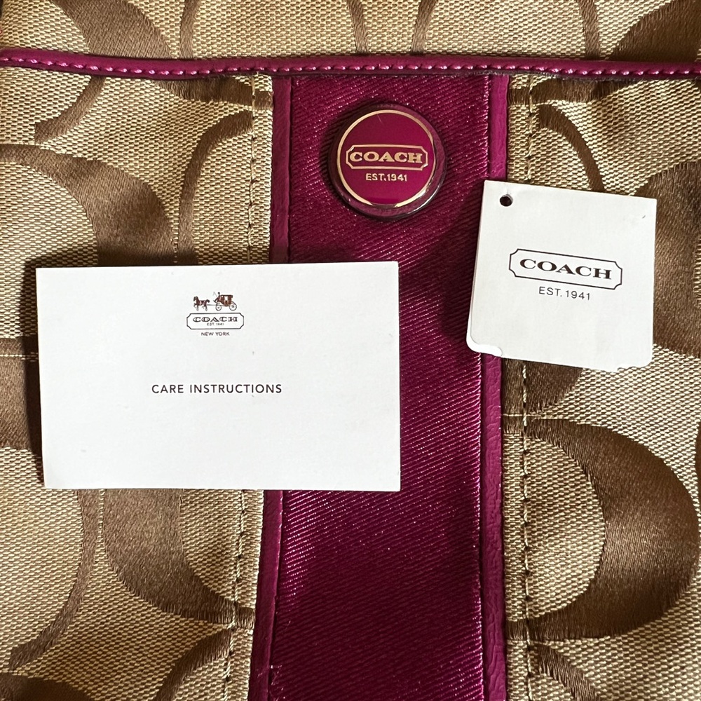 Coach Crossbody w/ Tags MINOR STAINING